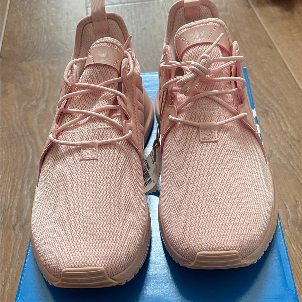 Adidas Women's Soft Pink Sneakers - Picture 2 of 5